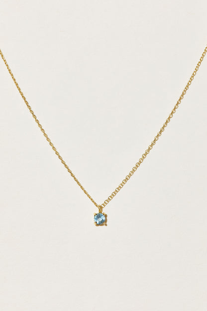 Kette aus 18K Gold mit hellblauem Topas